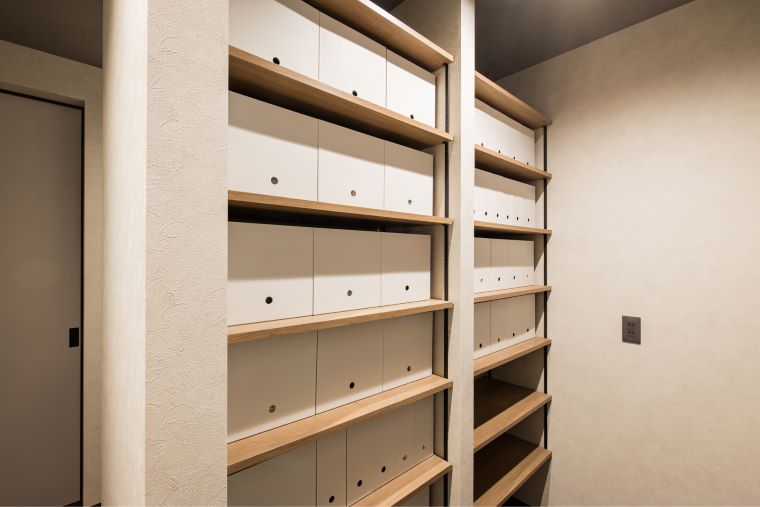 【新色紹介】ウッドワン「仕上げてる棚板」に新色ウォームグレー登場！ |奈良で注文住宅・リフォームなら田ノ上工務店