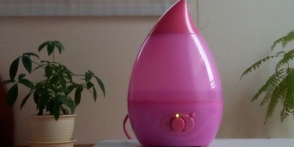 朝起きると喉が痛いのはなぜ？室内環境と健康の関係とは